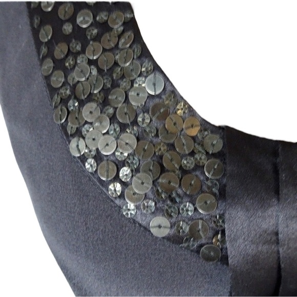 Like New - Ted Baker London - 💯% Silk Cocktail Dress w/ Sequins - size 1 (US4) - Picture 5 of 5